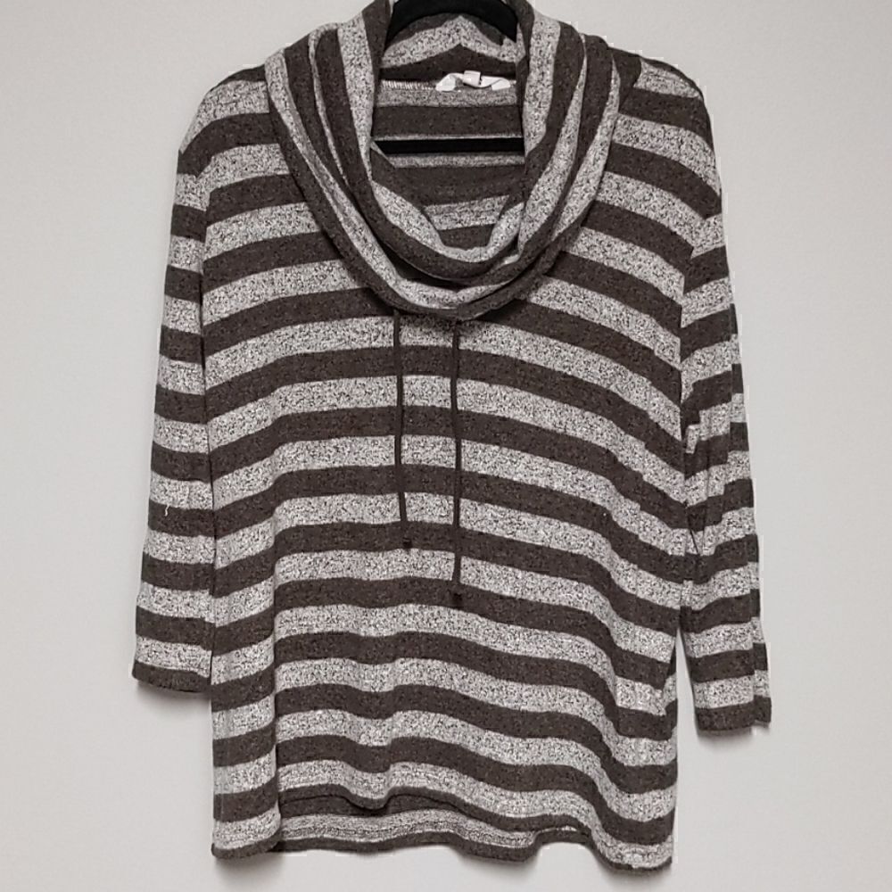 Cowl neck Brown and Gray Long  Sleeve Shirt